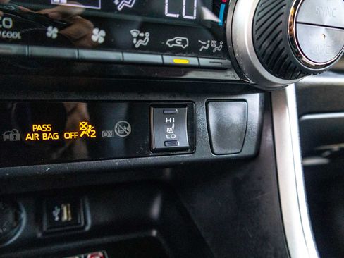 Used 2024 Toyota RAV4 XSE w/ Weather Package AWD/4WD image 35