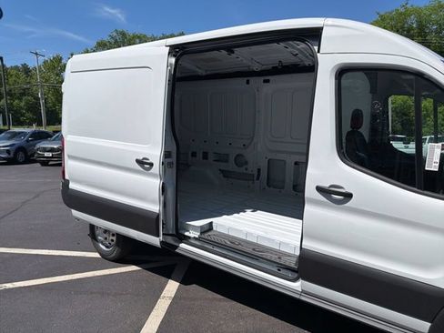 New 2026 Ford Transit 250 148 Medium Roof Extended AWD image 9