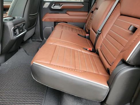 New 2026 GMC Sierra 2500 Denali Ultimate image 27