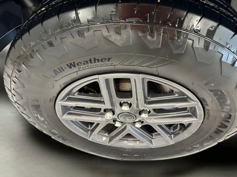 Used 2024 Jeep Wrangler Sport S image 18