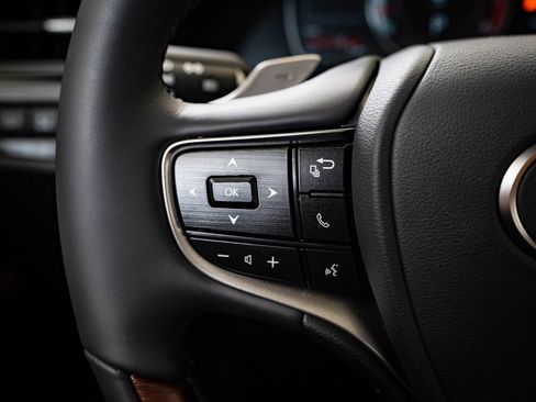 New 2025 Lexus ES 350 Ultra Luxury image 26