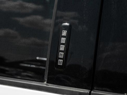 Used 2018 Ford F150 XLT w/ Equipment Group 301A Mid RWD image 41