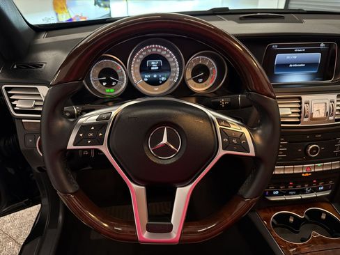 Used 2016 Mercedes-Benz E 400 Cabriolet image 10