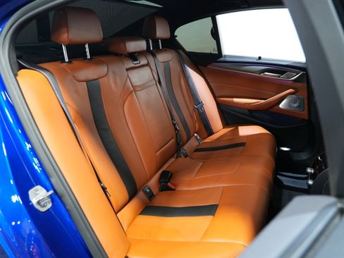 Used 2019 BMW M5 w/ Executive Package image 38