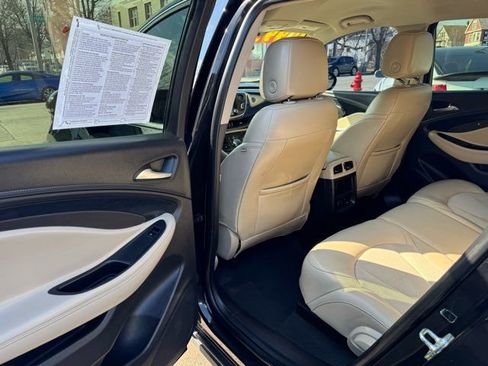 Used 2017 Buick Envision Preferred image 16