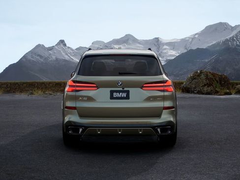 New 2026 BMW X5 sDrive40i w/ M Sport Package RWD image 30