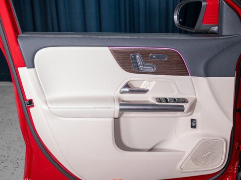 New 2026 Mercedes-Benz GLA 250 image 12