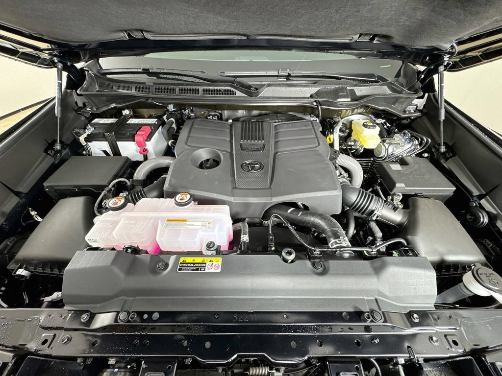 Certified 2026 Toyota Tundra Limited AWD/4WD image 24