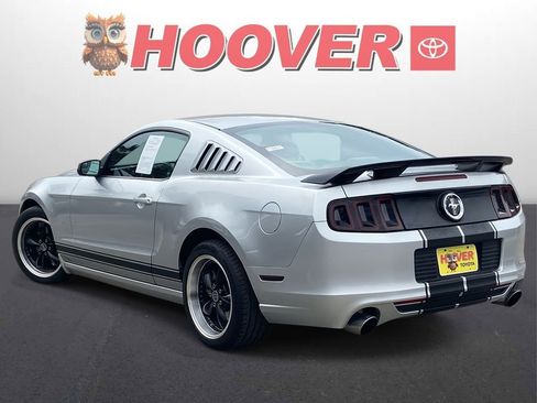 Used 2014 Ford Mustang Coupe image 5