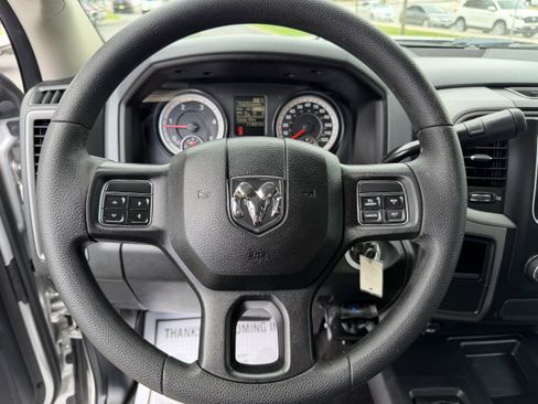 Used 2016 RAM 2500 Tradesman w/ Chrome Appearance Group AWD/4WD image 14