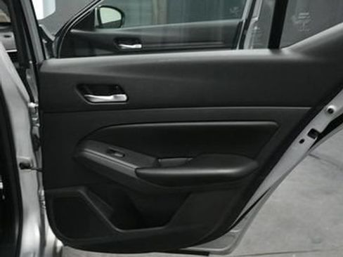 Used 2021 Nissan Altima 2.5 S FWD image 14