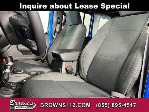 Used 2026 Jeep Wrangler Sport S image 17