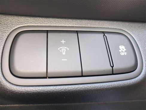 New 2026 Hyundai Venue SE image 23