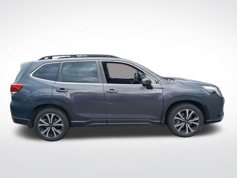 Used 2023 Subaru Forester Limited AWD/4WD image 9