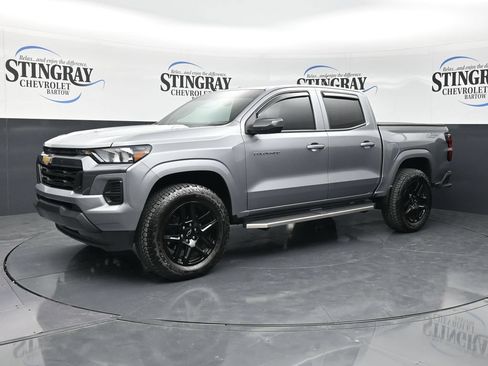 Used 2025 Chevrolet Colorado LT w/ Advanced Trailering Package RWD image 4