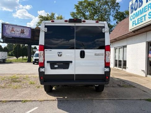 Used 2025 RAM ProMaster 2500 w/ U-Haul Equipment Group FWD image 6