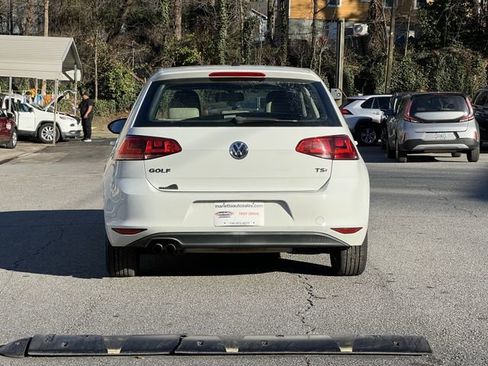 Used 2015 Volkswagen Golf S image 4