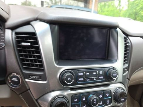 Used 2017 Chevrolet Tahoe Premier AWD/4WD image 17