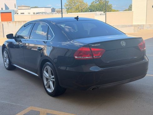 Used 2014 Volkswagen Passat TDI SE FWD image 5