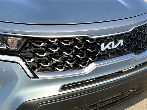 Used 2022 Kia Sorento LX AWD/4WD image 36