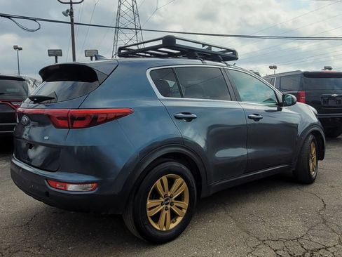Used 2018 Kia Sportage LX FWD image 4
