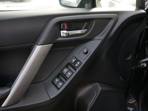 Used 2014 Subaru Forester 2.5i Limited w/ Popular Package #2 image 20