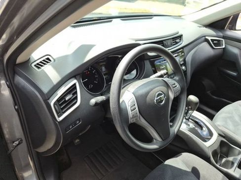 Used 2016 Nissan Rogue S AWD/4WD image 14