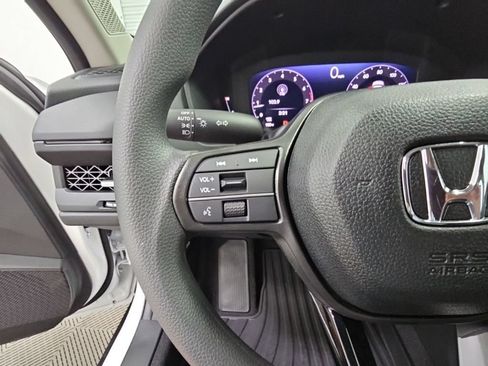 New 2026 Honda Accord SE image 23