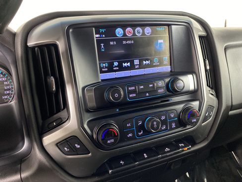 Used 2018 Chevrolet Silverado 1500 LT w/ All Star Edition AWD/4WD image 27