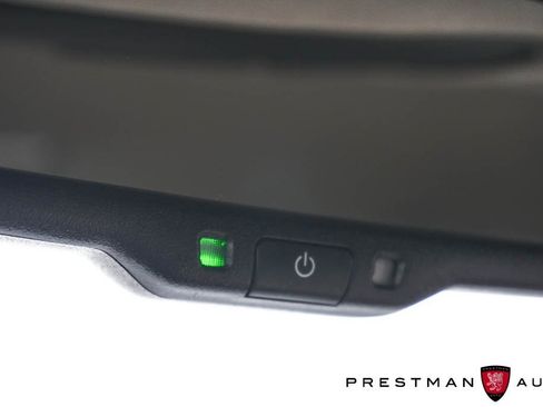 Used 2018 Kia Sorento LX image 27