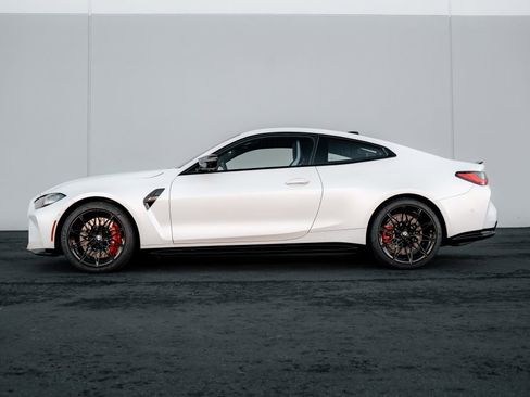 Used 2022 BMW M4 xDrive Competition w/ Kith Edition image 8