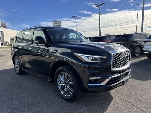 Used 2023 INFINITI QX80 Luxe w/ Cargo Package image 3