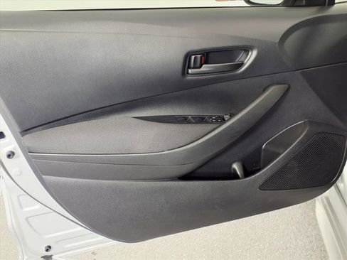 Used 2023 Toyota Corolla LE image 15