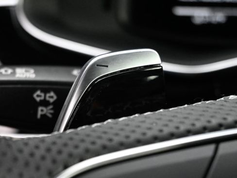 Used 2023 Audi RS Q8 w/ Black Optic Package image 71