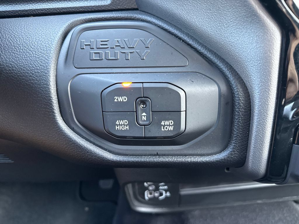 Used 2026 RAM 2500 Big Horn AWD/4WD image 22