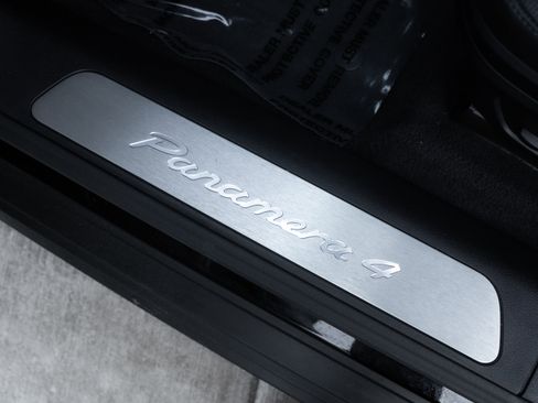 Used 2023 Porsche Panamera 4 AWD/4WD image 24