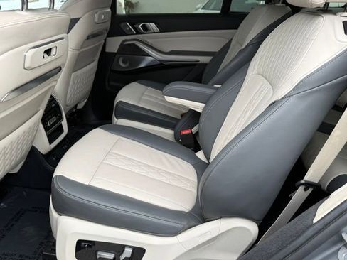 Certified 2023 BMW X7 M60i w/ Executive Package image 31