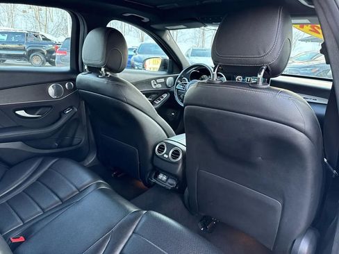 Used 2021 Mercedes-Benz C 300 4MATIC Sedan image 32