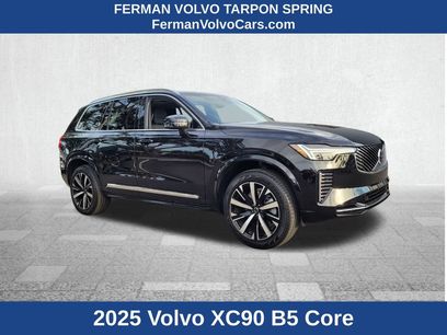 New 2025 Volvo XC90 B5 Core w/ Climate Package