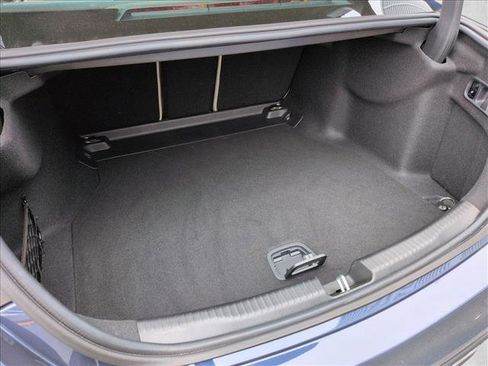 Used 2025 Mercedes-Benz C 300 Sedan image 6