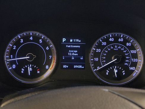Used 2022 Hyundai Venue SEL FWD image 23