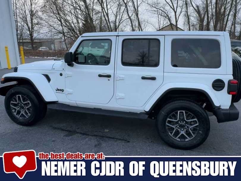 New 2026 Jeep Wrangler Unlimited Sahara AWD/4WD image 6