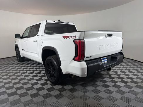 Used 2025 Toyota Tundra Limited AWD/4WD image 5
