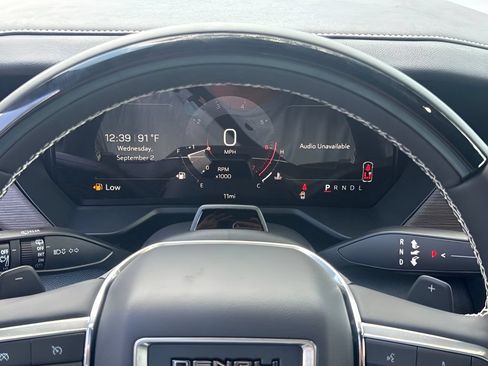 New 2026 GMC Acadia Denali w/ Super Cruise Package FWD image 14