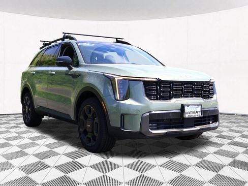 Used 2024 Kia Sorento X-Line EX image 17