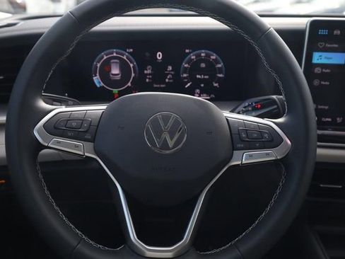 New 2026 Volkswagen Tiguan SE AWD/4WD image 8