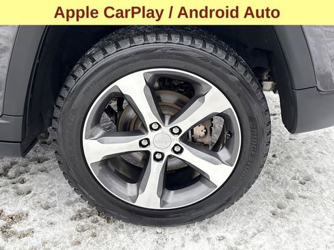 Used 2023 Jeep Grand Cherokee Limited image 9