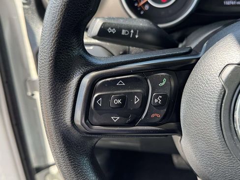Used 2018 Jeep Wrangler Unlimited Sport AWD/4WD image 23