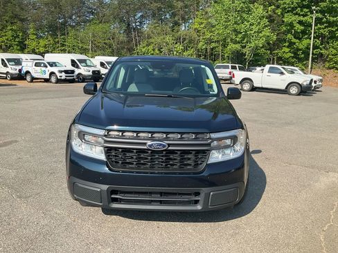 Used 2022 Ford Maverick XLT w/ XLT Luxury Package FWD image 2