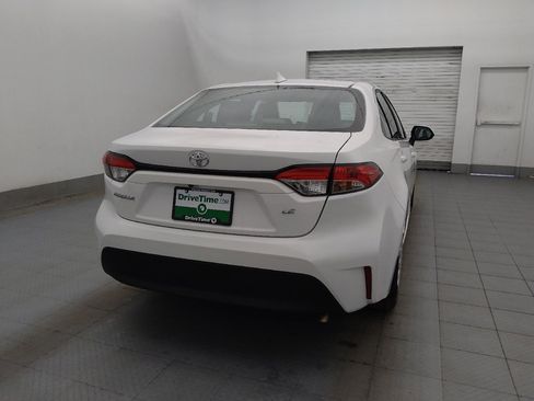 Used 2025 Toyota Corolla LE image 7